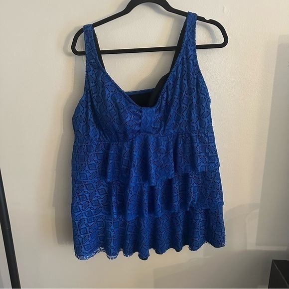 Catherines Other - Catherine’s Blue Size 20 Lined Padded Tankini Swim Top Ruffles Eyelet